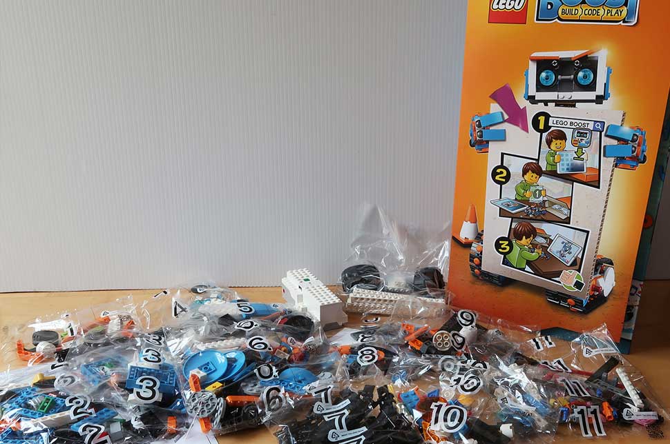 Lego Boost Inbox contents