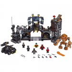 76122 LEGO® SUPER HEROES Batcave Clayface™ Invasion