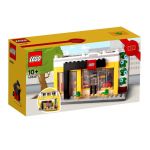 40528 LEGO® Brand Retail Store
