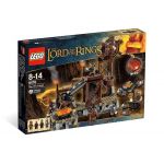 9476 LEGO® Lord of the Rings™ The Orc Forge