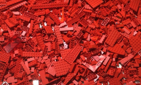 1kg Lots of Pre-Owned RED LEGO®  (PRE-OWNED)