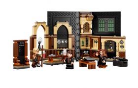 76397 LEGO® Harry Potter™ Hogwarts™ Moment Defence Class