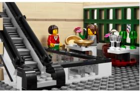 10211 LEGO® EXCLUSIVE Grand Emporium