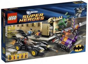 6864 LEGO® SUPER HEROES The Batmobile and the Two-Face Chase