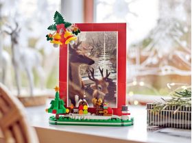 40702 LEGO® Christmas Picture Frame