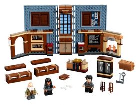 76385 LEGO® Harry Potter™ Hogwarts™ Moment: Charms Class