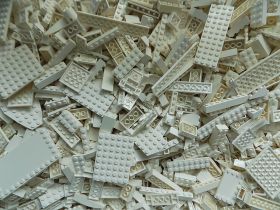 1kg Lots of Pre-Owned WHITE LEGO®  (PRE-OWNED)