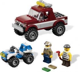 4437 LEGO® CITY Police Pursuit