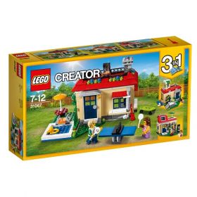 LEGO® CREATOR Modular Poolside Holiday 31067