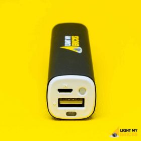 LIGHT MY BRICKS USB Power Bank (3350 mAh)