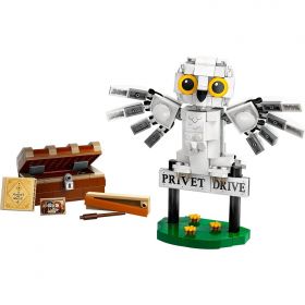 76425 LEGO® Harry Potter™ Hedwig™ at 4 Privet Drive