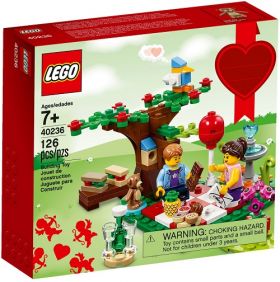 40236 LEGO® Romantic Valentine Picnic